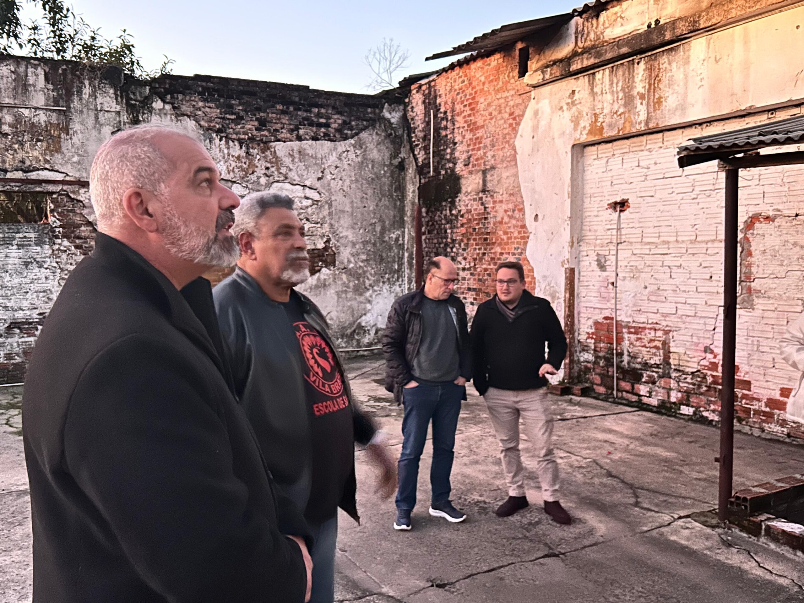 Leia mais sobre o artigo Prefeito de Santa Maria visita Escola Vila Brasil