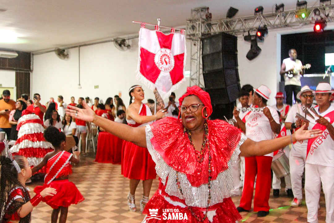 Você está visualizando atualmente ESCOLA DE SAMBA VILA BRASIL ANUNCIA ENREDO PARA O DESFILE DE CARNAVAL DE 28 DE MARÇO